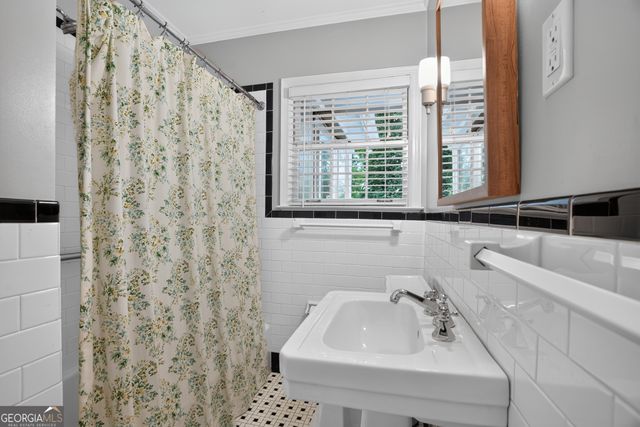 807 Cardova Drive NE, Atlanta, GA 30324