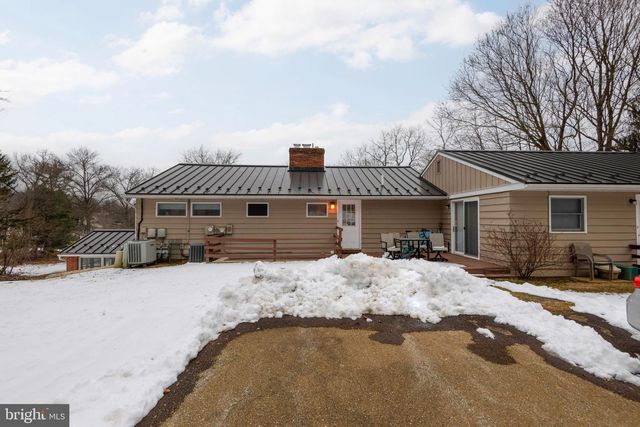 166 ROSEHILL AVE, West Grove, PA 19390