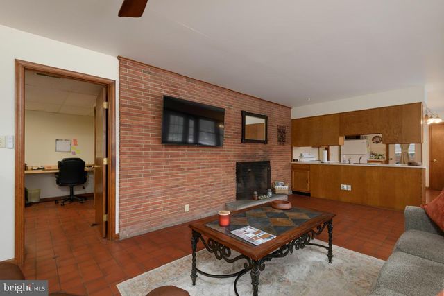 166 ROSEHILL AVE, West Grove, PA 19390