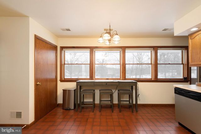 166 ROSEHILL AVE, West Grove, PA 19390