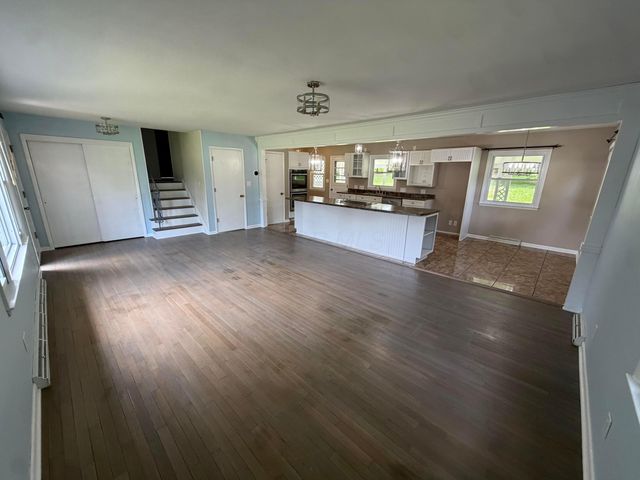 3228 Meadowbrook Drive NE, Lancaster, OH 43130