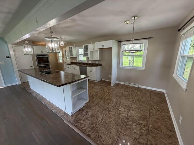 3228 Meadowbrook Drive NE, Lancaster, OH 43130