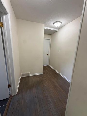 3228 Meadowbrook Drive NE, Lancaster, OH 43130