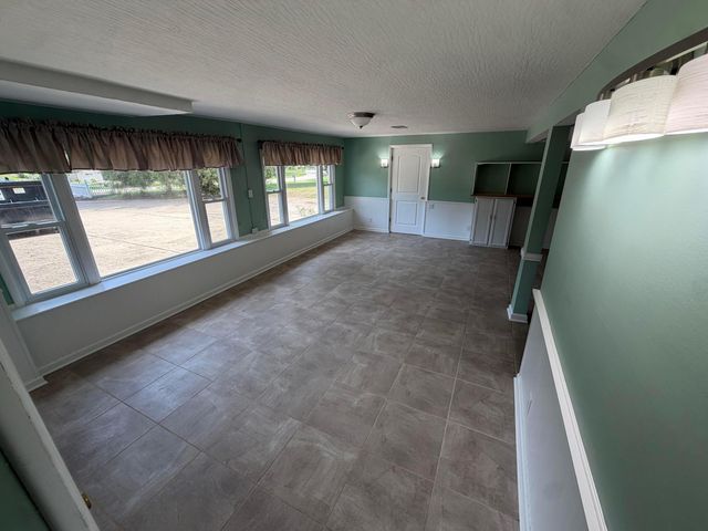 3228 Meadowbrook Drive NE, Lancaster, OH 43130