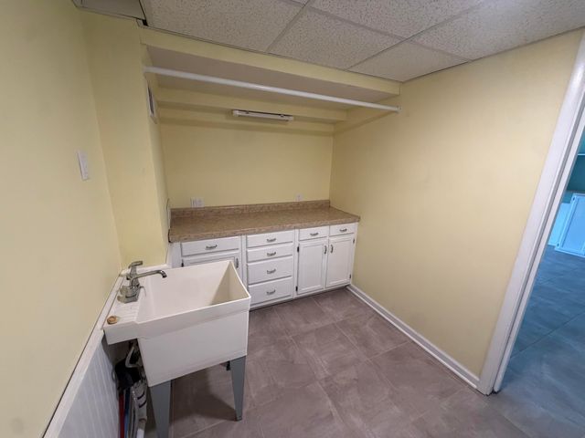3228 Meadowbrook Drive NE, Lancaster, OH 43130