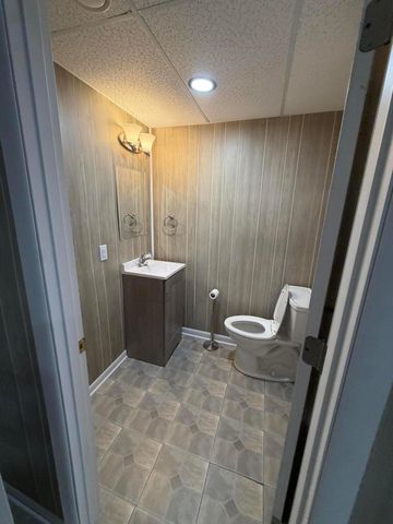 3228 Meadowbrook Drive NE, Lancaster, OH 43130