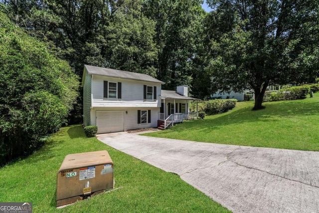 5575 La Fleur Trail, Lithonia, GA 30038