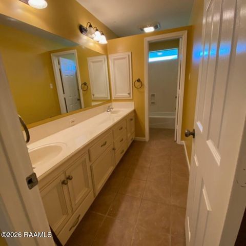 125 Festival Lane, Lafayette, LA 70507