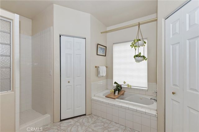 1285 Skyview Court, Big Bear City, CA 92314