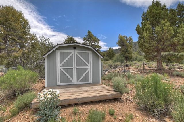 1285 Skyview Court, Big Bear City, CA 92314
