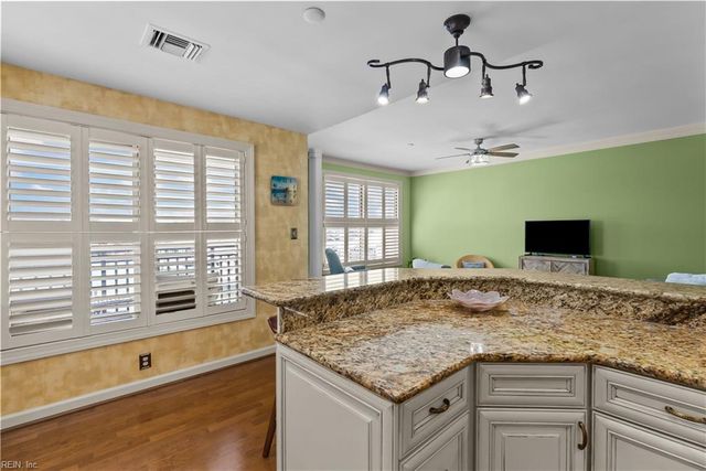 500 Winston Salem Ave Apt 203, Virginia Beach, VA 23451