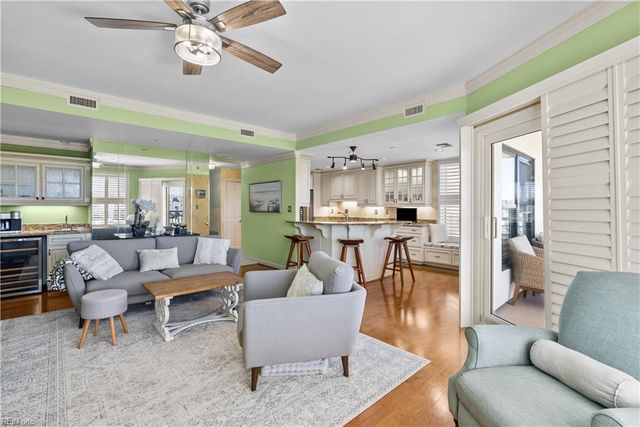 500 Winston Salem Ave Apt 203, Virginia Beach, VA 23451