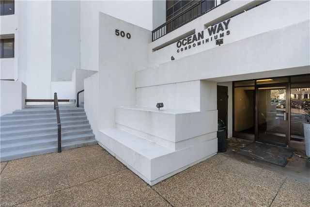 500 Winston Salem Ave Apt 203, Virginia Beach, VA 23451