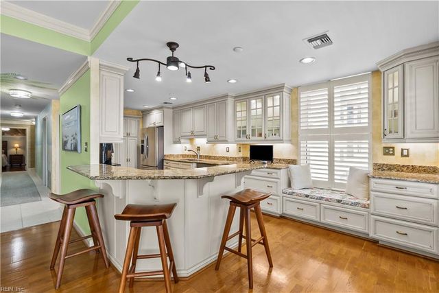 500 Winston Salem Ave Apt 203, Virginia Beach, VA 23451