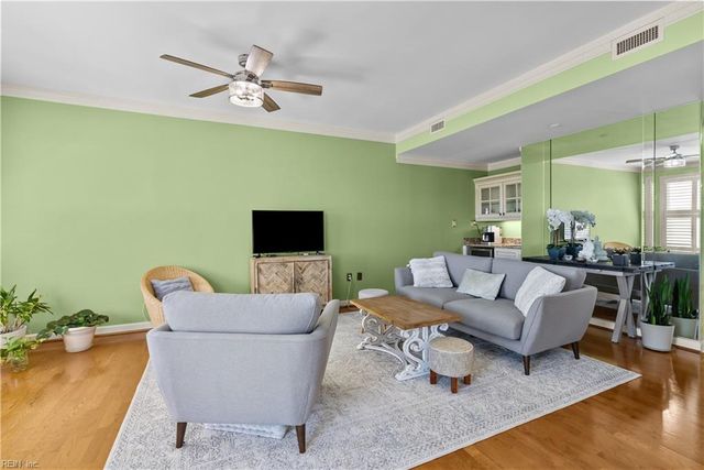 500 Winston Salem Ave Apt 203, Virginia Beach, VA 23451