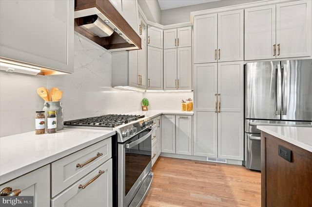 750 CATHARINE, Philadelphia, PA 19147
