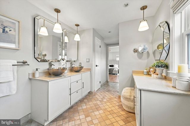 750 CATHARINE, Philadelphia, PA 19147