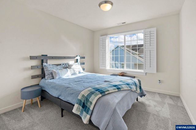 1018 Taurus Lp NE, Keizer, OR 97303