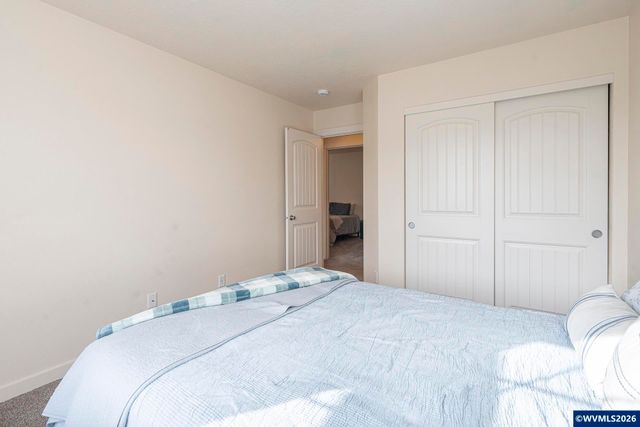 1018 Taurus Lp NE, Keizer, OR 97303