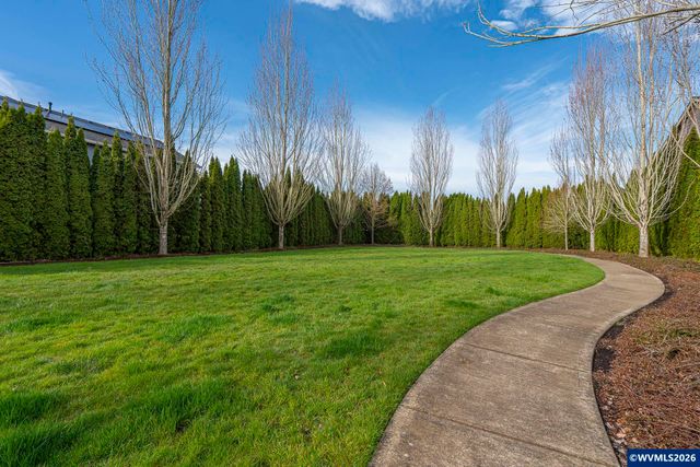 1018 Taurus Lp NE, Keizer, OR 97303