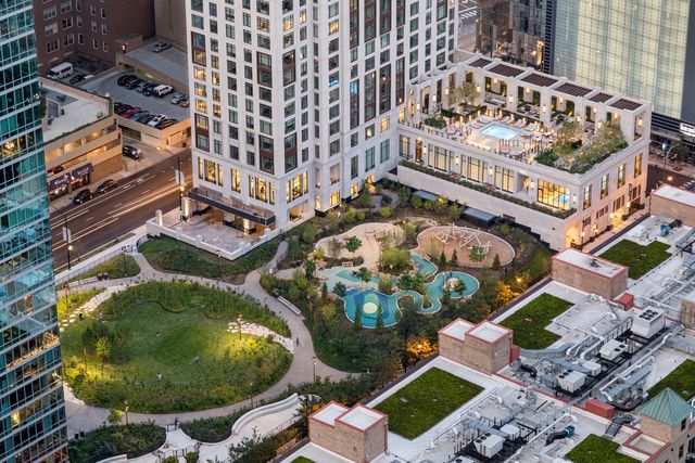 451 E Grand Avenue PH66, Chicago, IL 60611