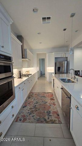 16512 S 8TH Way, Phoenix, AZ 85048