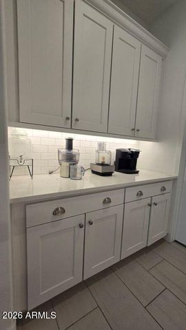 16512 S 8TH Way, Phoenix, AZ 85048