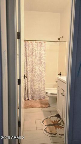 16512 S 8TH Way, Phoenix, AZ 85048