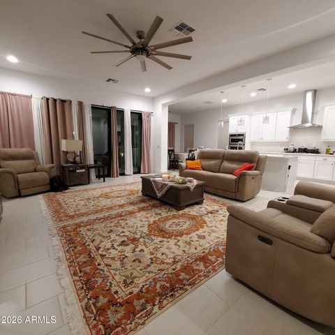 16512 S 8TH Way, Phoenix, AZ 85048