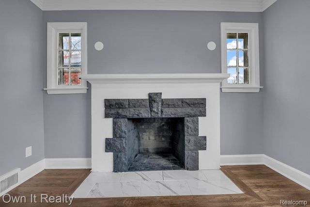 16591 Asbury Park, Detroit, MI 48235