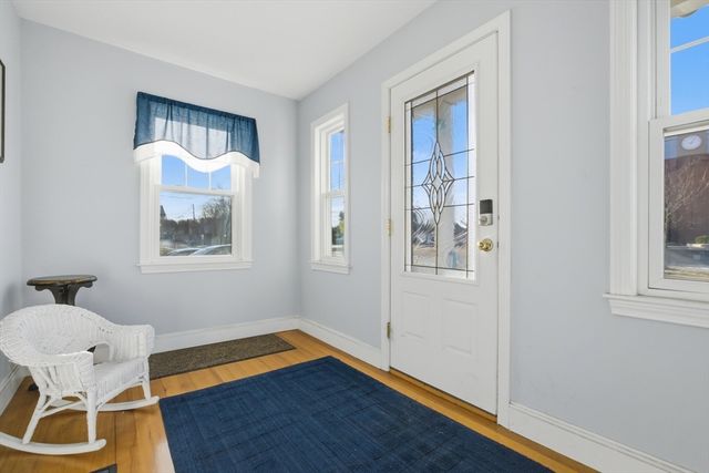 45 Lowell St, Woburn, MA 01801