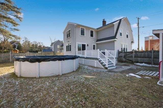 45 Lowell St, Woburn, MA 01801