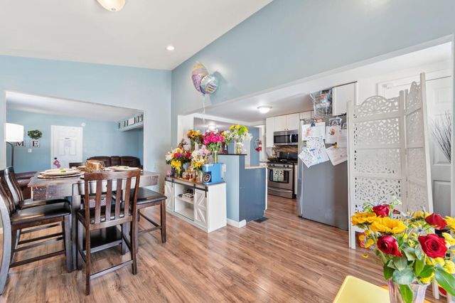 640 E PRESTON AVE, Somerdale, NJ 08083