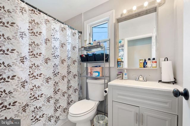 640 E PRESTON AVE, Somerdale, NJ 08083
