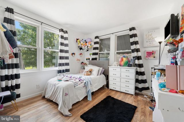 640 E PRESTON AVE, Somerdale, NJ 08083
