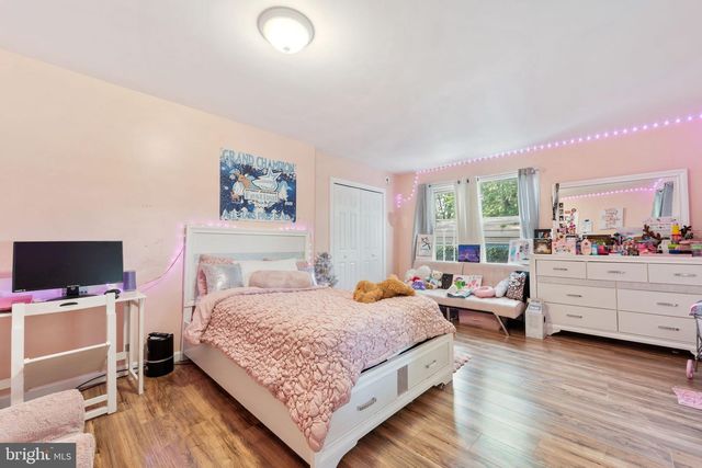 640 E PRESTON AVE, Somerdale, NJ 08083