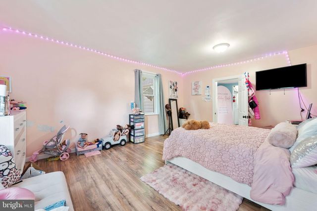 640 E PRESTON AVE, Somerdale, NJ 08083