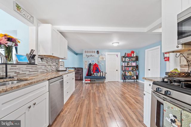 640 E PRESTON AVE, Somerdale, NJ 08083