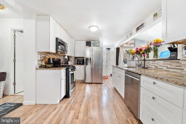 640 E PRESTON AVE, Somerdale, NJ 08083