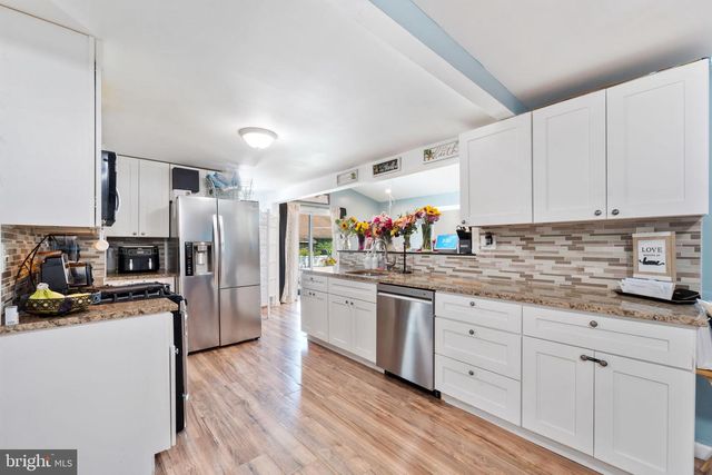 640 E PRESTON AVE, Somerdale, NJ 08083