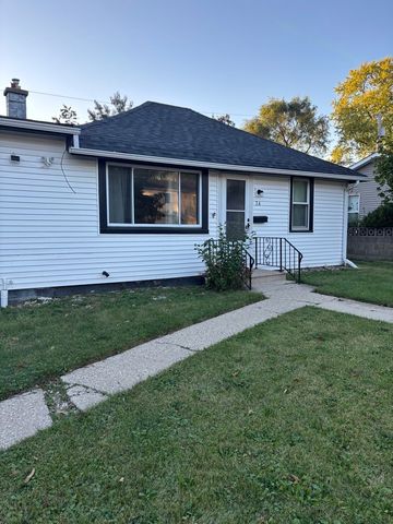 24 Washington Terrace, Waukegan, IL 60085