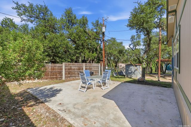 507 Forest Hill St, Canyon Lake, TX 78133