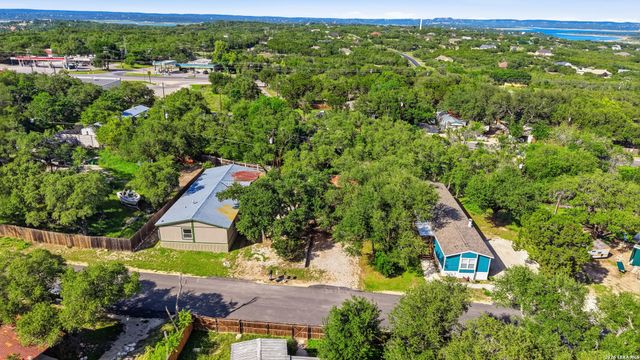 507 Forest Hill St, Canyon Lake, TX 78133