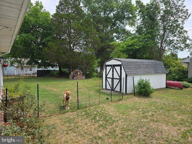 104 CHARLOTTE AVE, Federalsburg, MD 21632