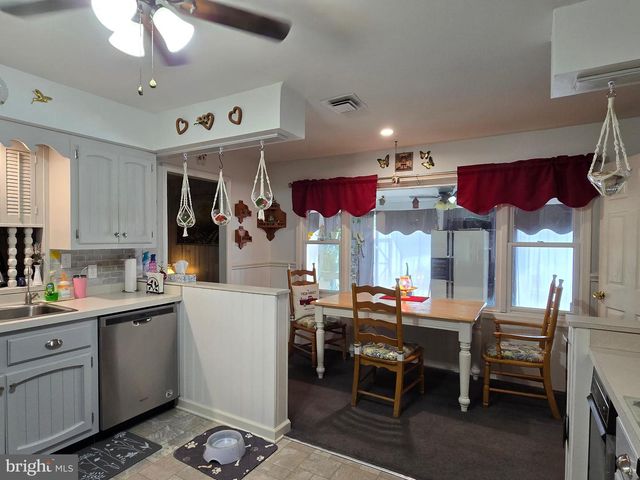 104 CHARLOTTE AVE, Federalsburg, MD 21632