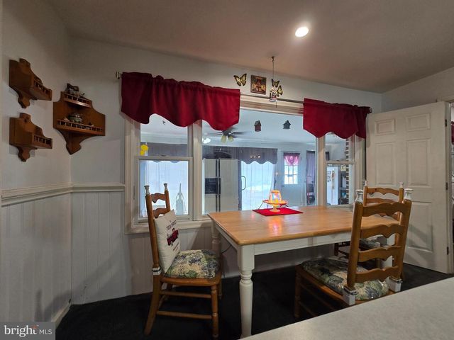 104 CHARLOTTE AVE, Federalsburg, MD 21632