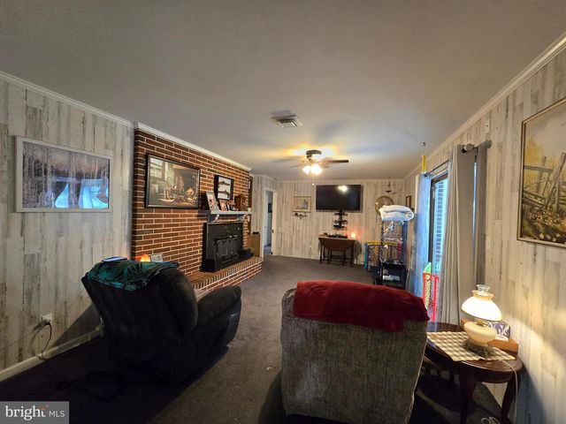 104 CHARLOTTE AVE, Federalsburg, MD 21632