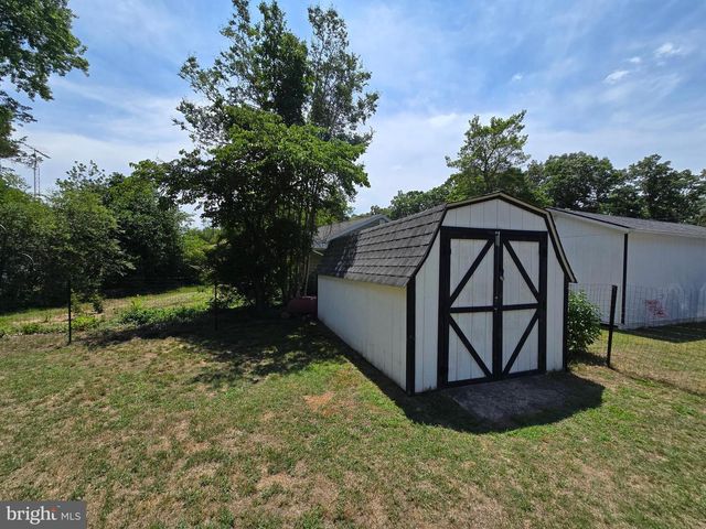 104 CHARLOTTE AVE, Federalsburg, MD 21632