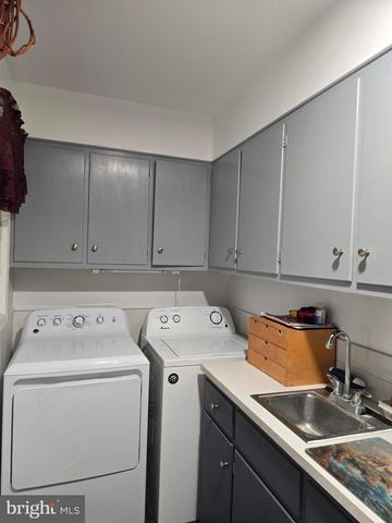 104 CHARLOTTE AVE, Federalsburg, MD 21632