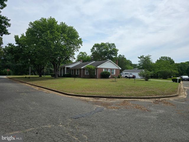 104 CHARLOTTE AVE, Federalsburg, MD 21632